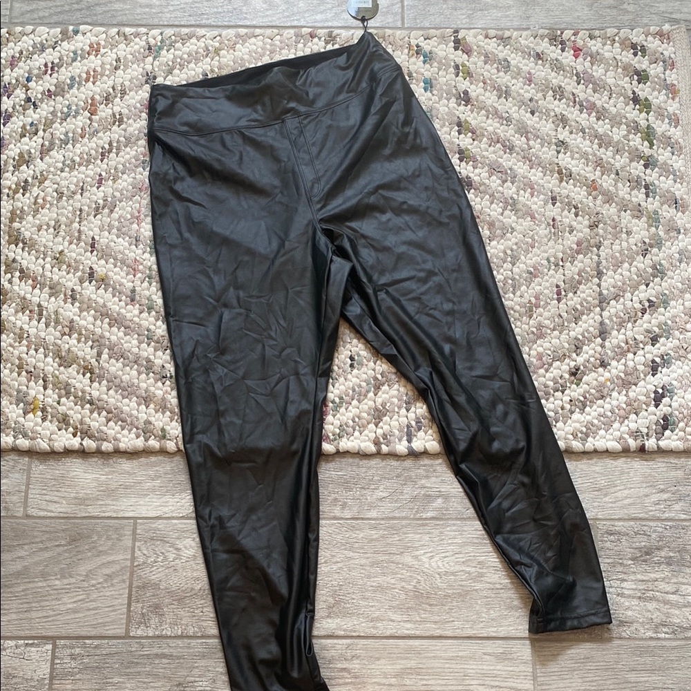 Aerie-Offline Faux Leather Leggings-NWT-XL